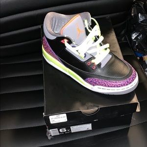 Jordan retro 3s